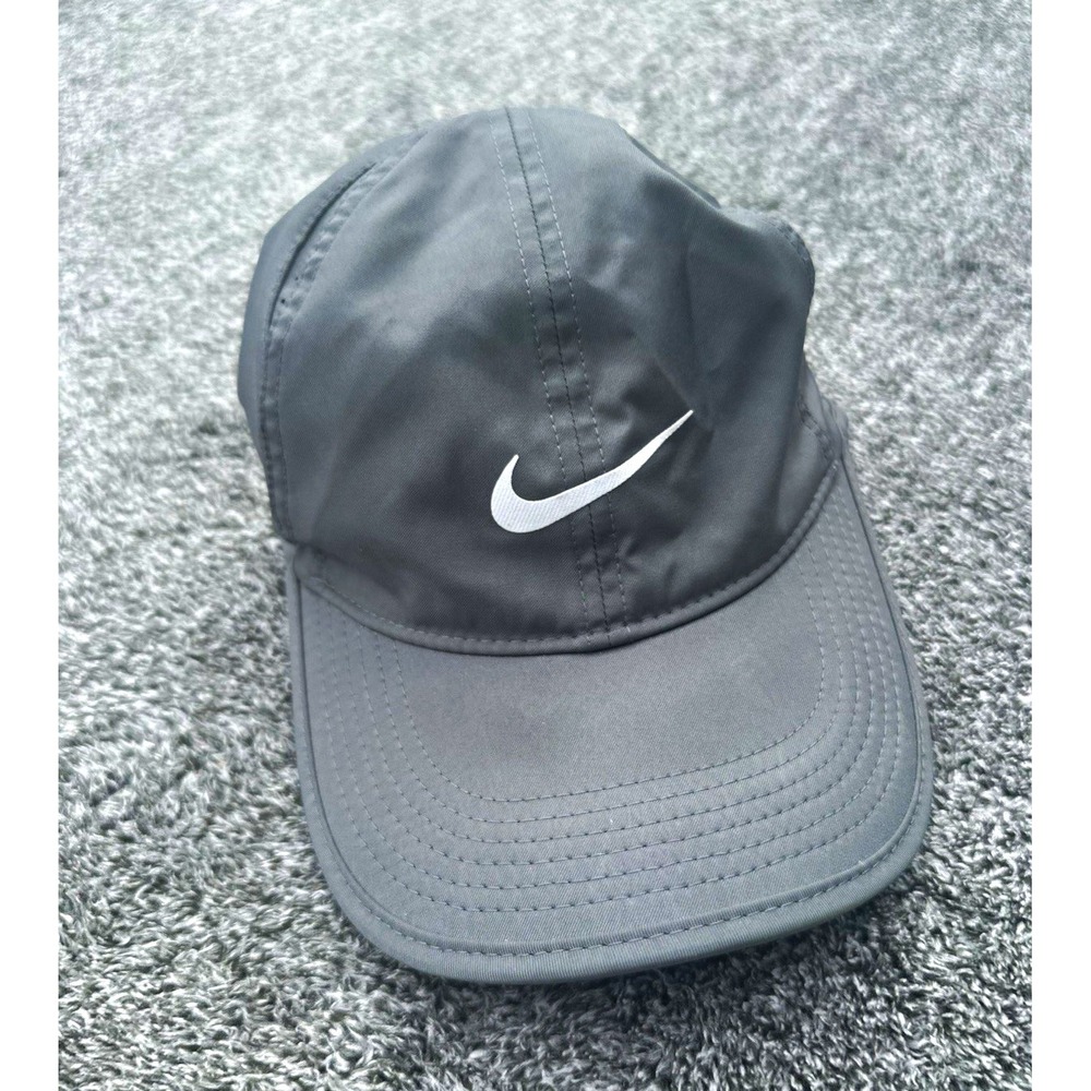 Nike Featherlight Dri-FIT Running Hat Gray Reflective Swoosh Lightweight Adjust